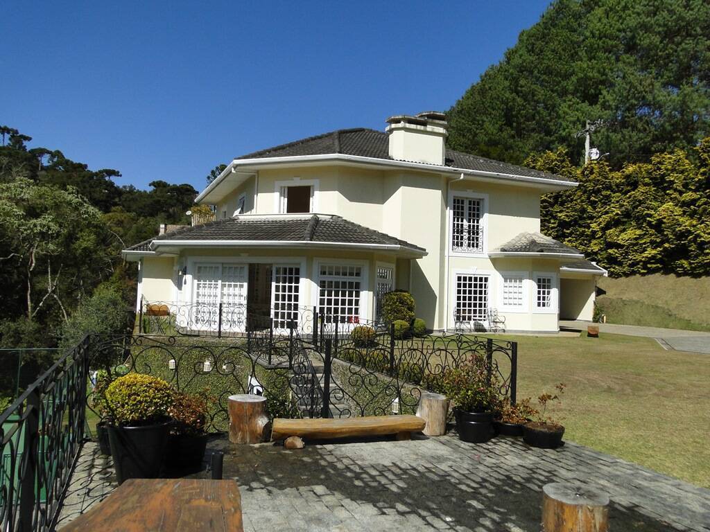 #2065 - Casa em condomínio para Venda em Campos do Jordão - SP