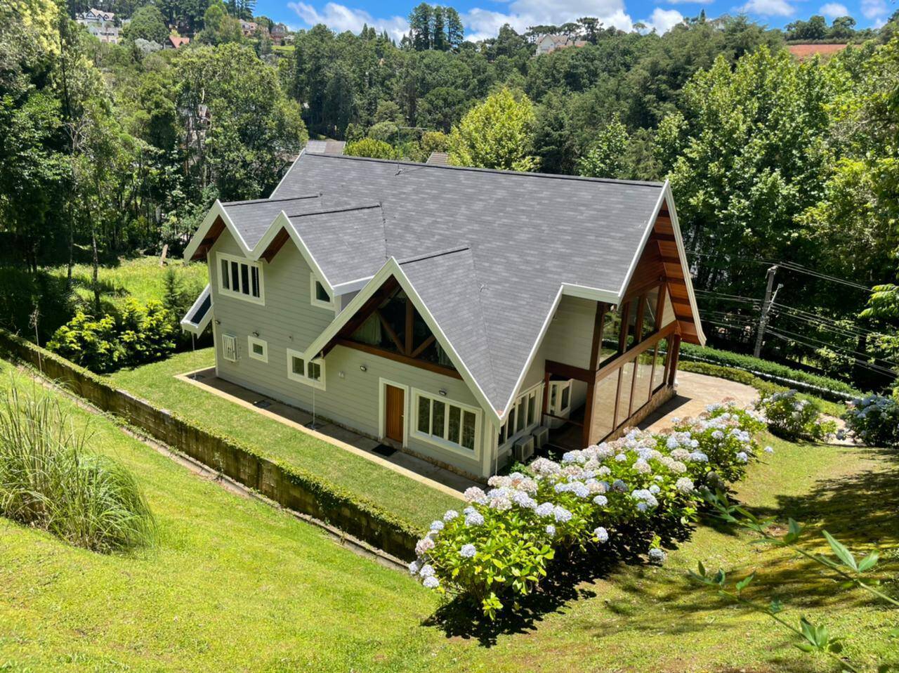 #2184 - Casa para Venda em Campos do Jordão - SP