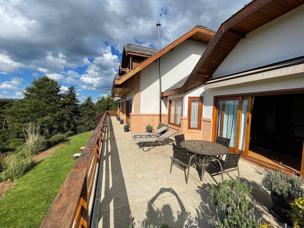 #2301 - Casa para Venda em Campos do Jordão - SP