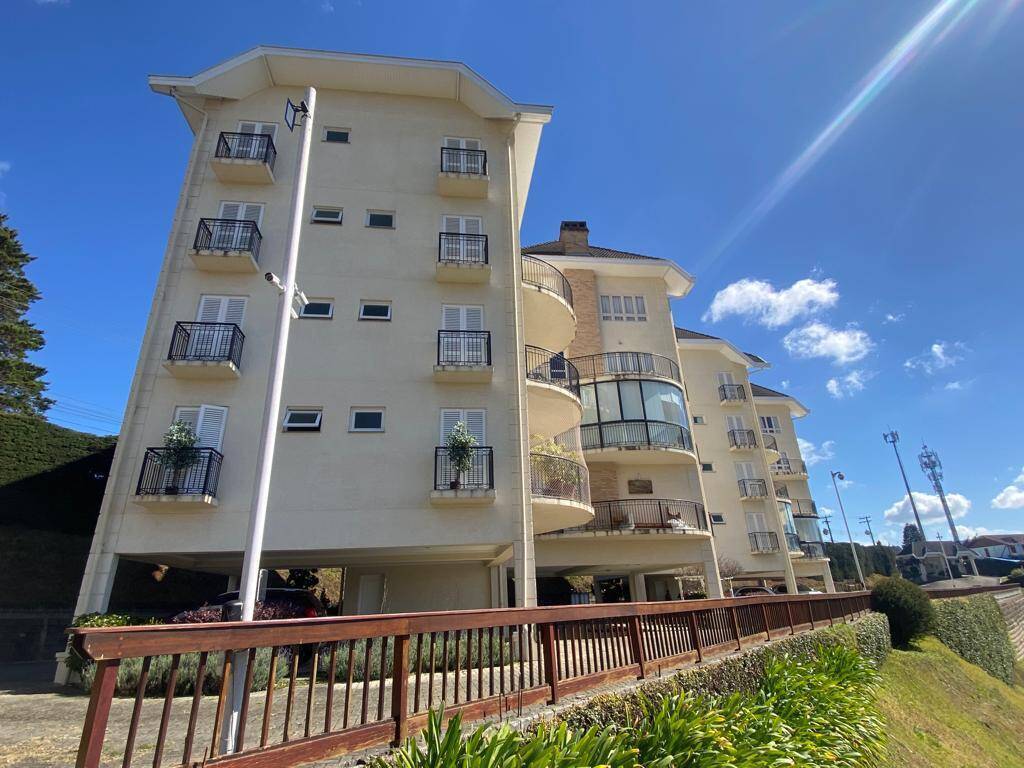 #1022 - Apartamento para Venda em Campos do Jordão - SP