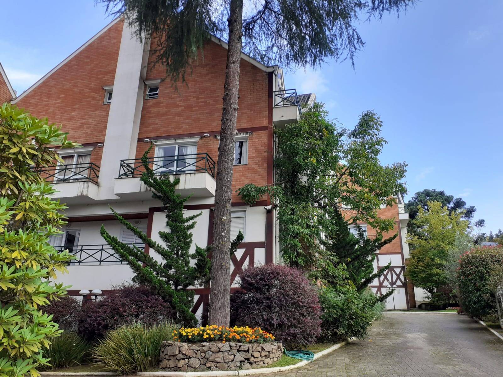 #2363 - Apartamento para Venda em Campos do Jordão - SP