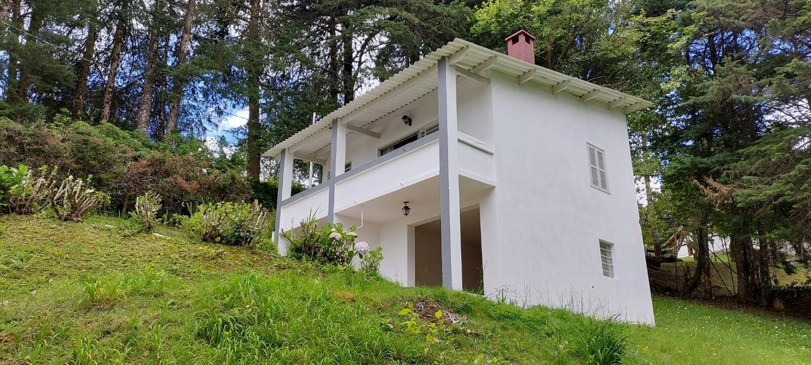 #2379 - Casa para Venda em Campos do Jordão - SP