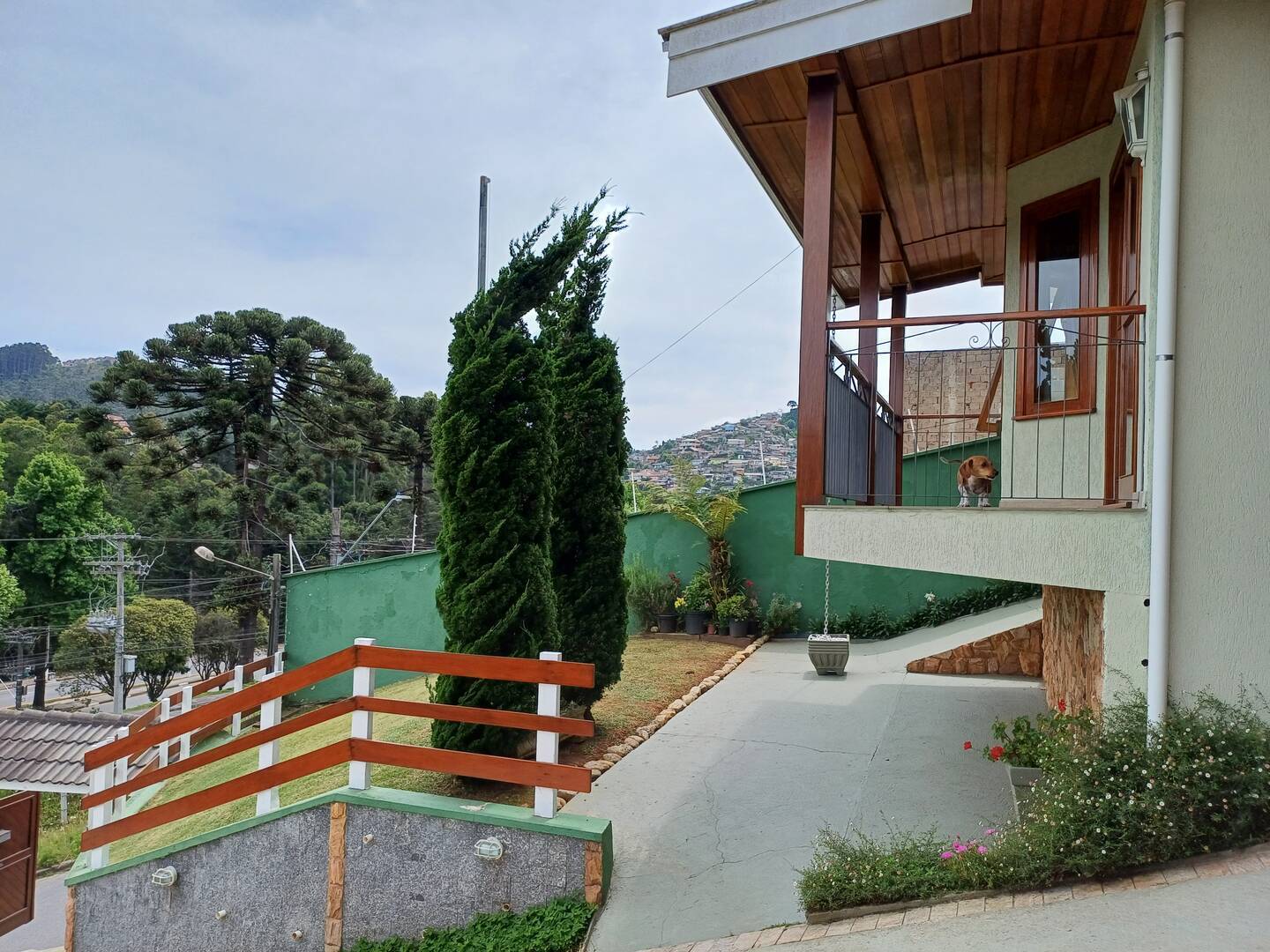#2398 - Casa para Venda em Campos do Jordão - SP