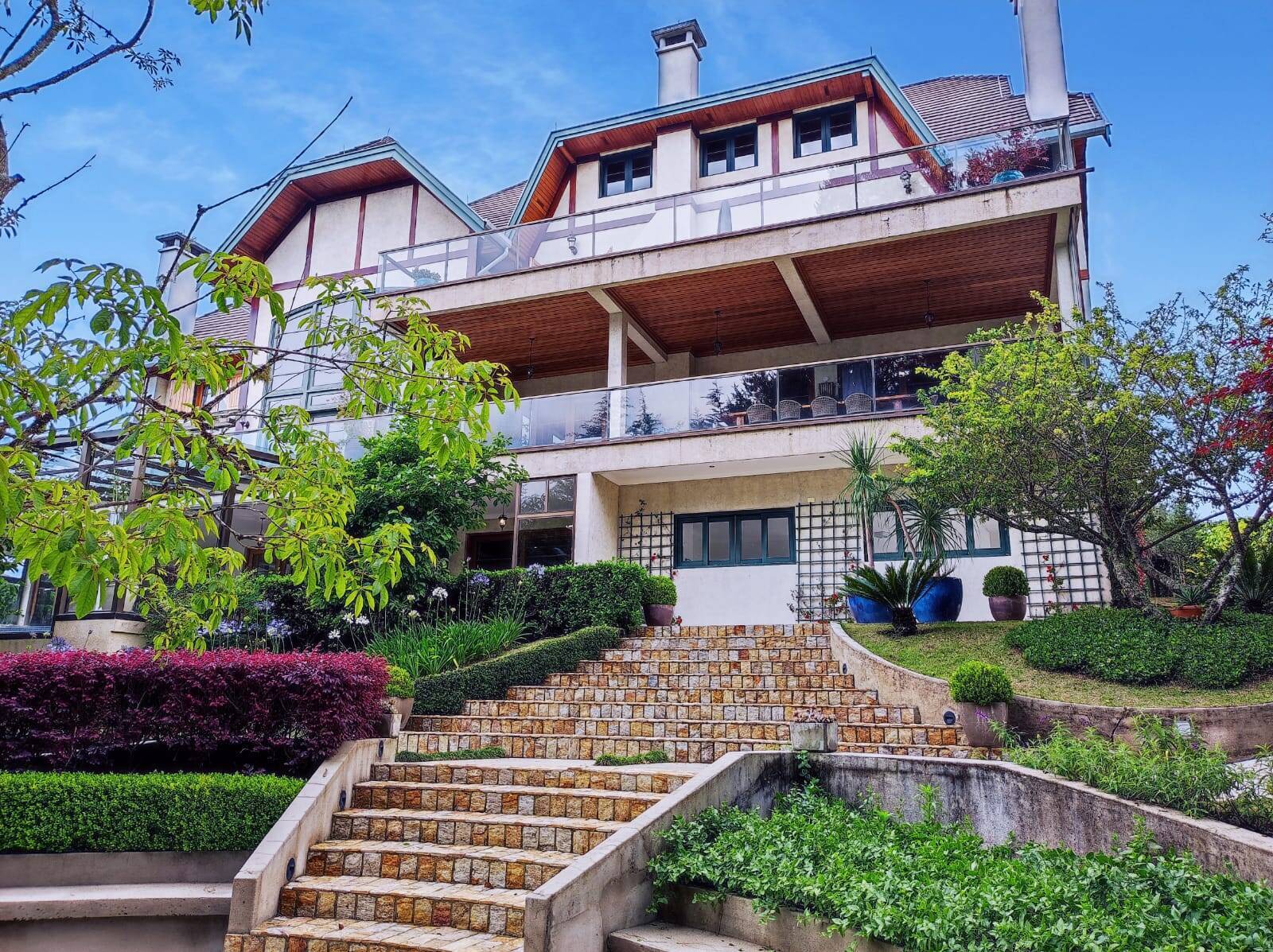 #2434 - Casa em condomínio para Venda em Campos do Jordão - SP