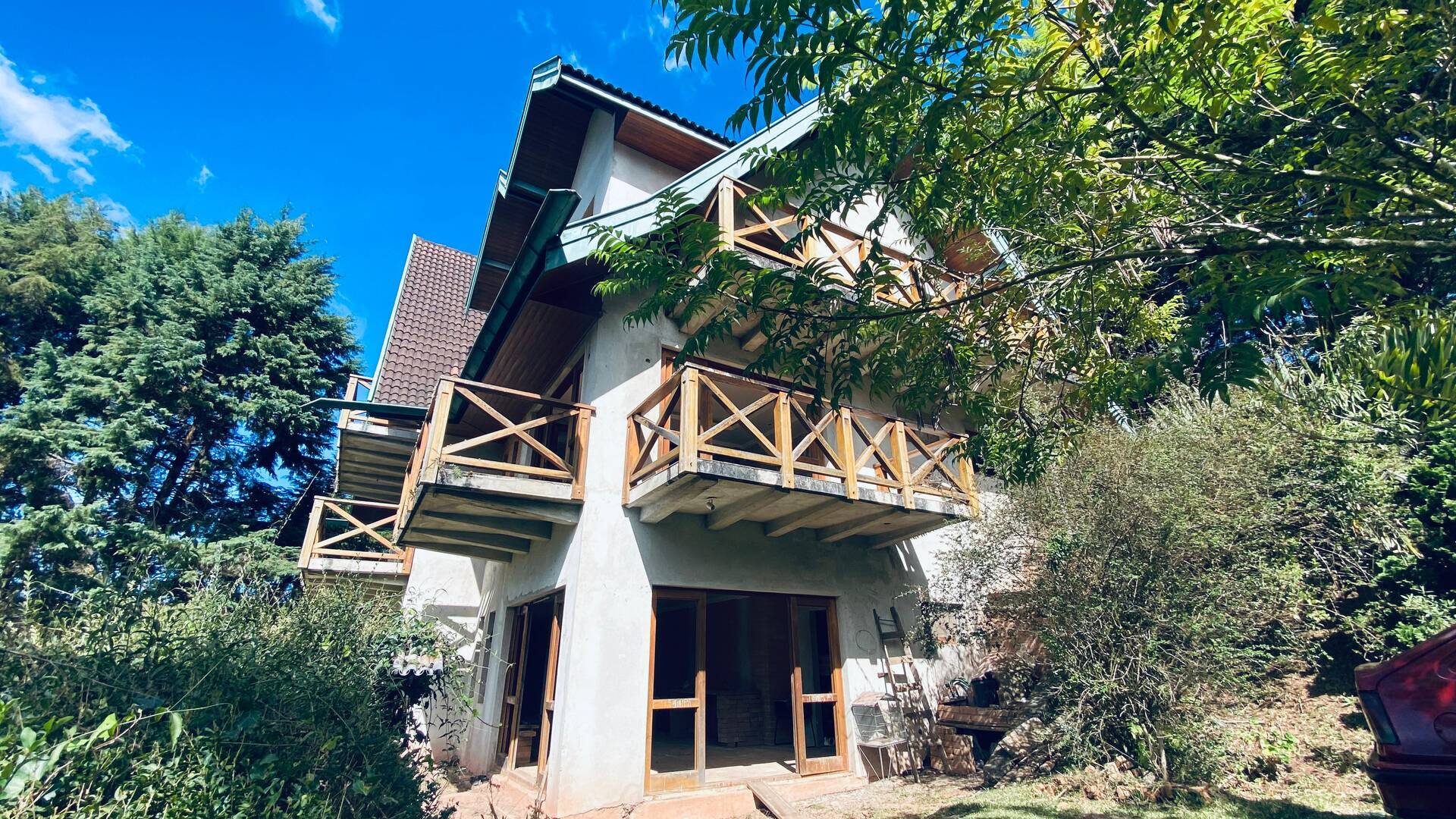 #2477 - Casa para Venda em Campos do Jordão - SP
