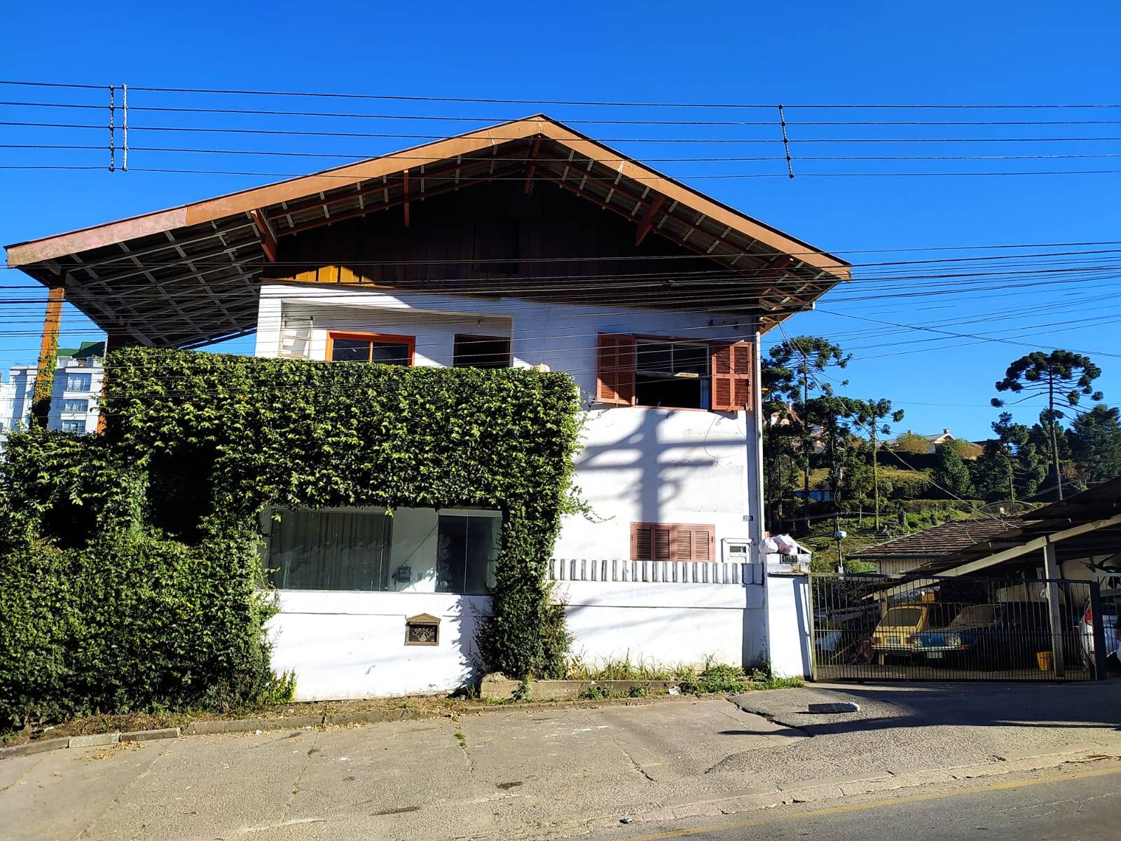 #2486 - Casa para Venda em Campos do Jordão - SP
