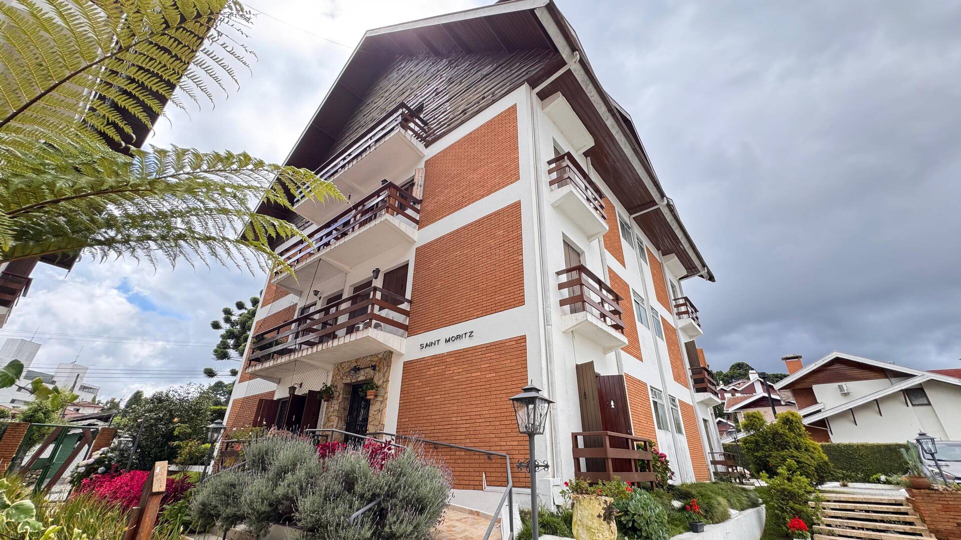 #2572 - Apartamento para Venda em Campos do Jordão - SP