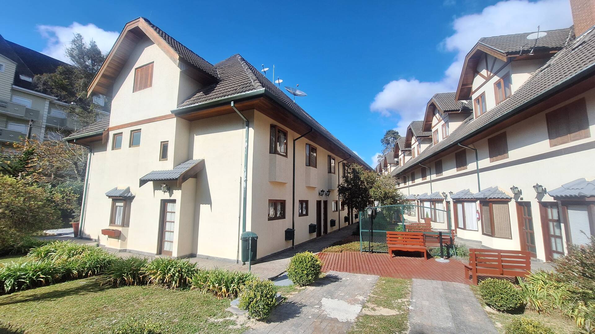 #2638 - Casa em condomínio para Venda em Campos do Jordão - SP