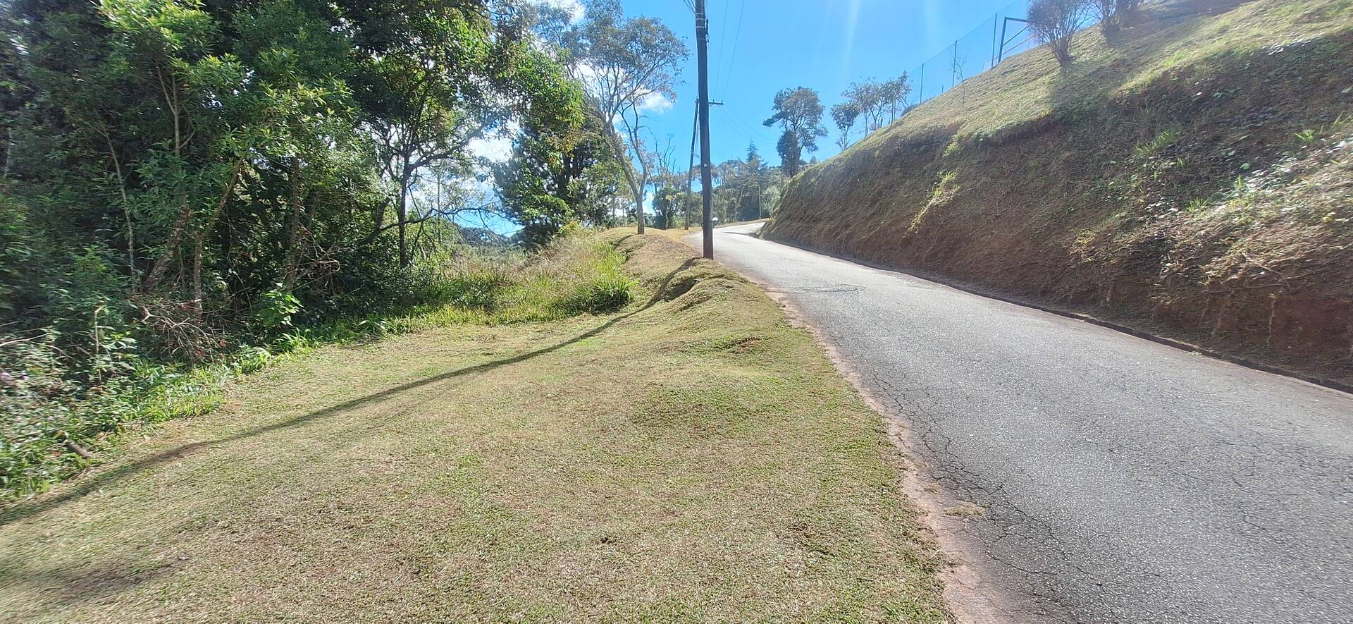 #2645 - Terreno em condomínio para Venda em Campos do Jordão - SP