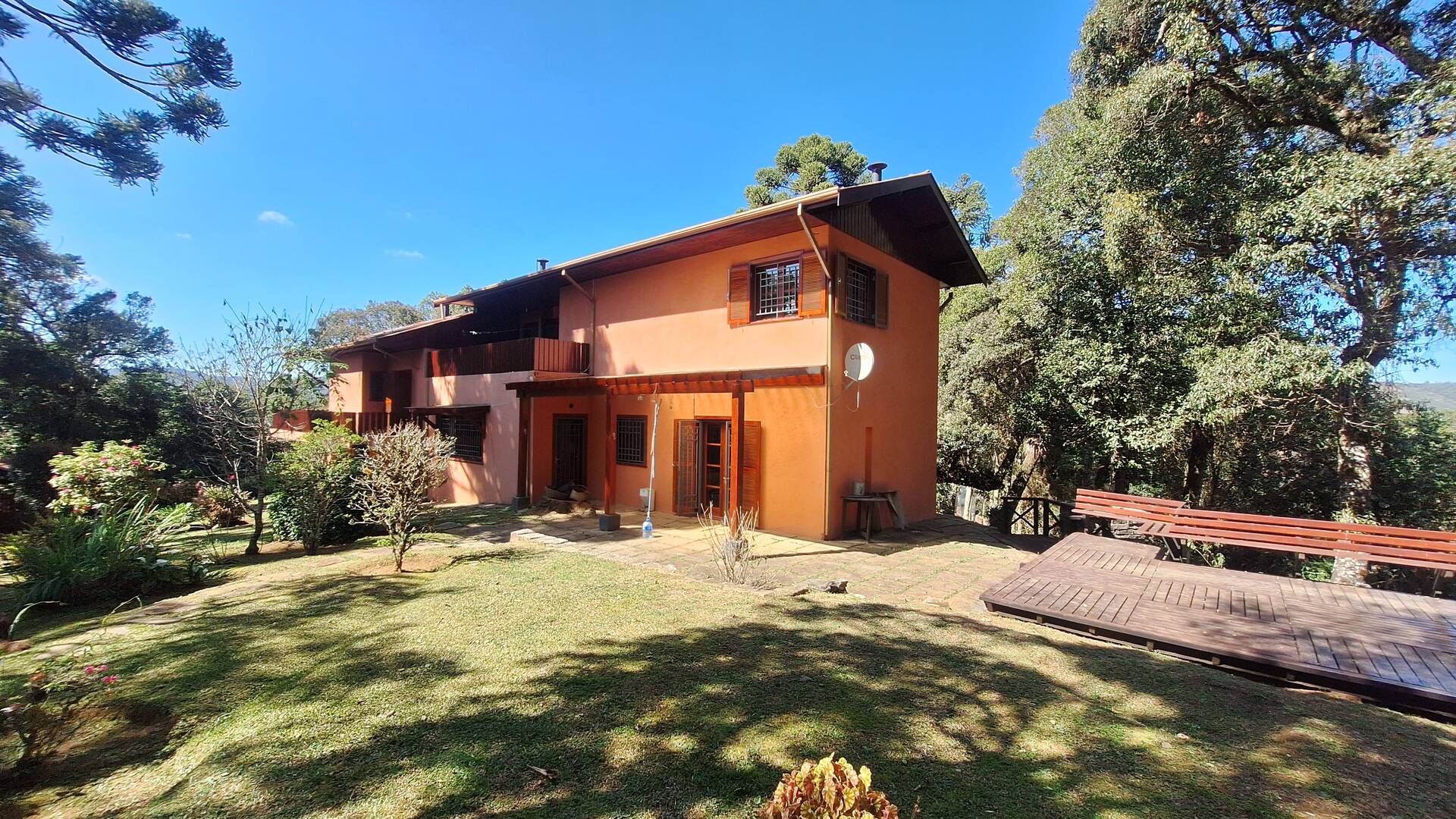 #2664 - Casa para Venda em Campos do Jordão - SP