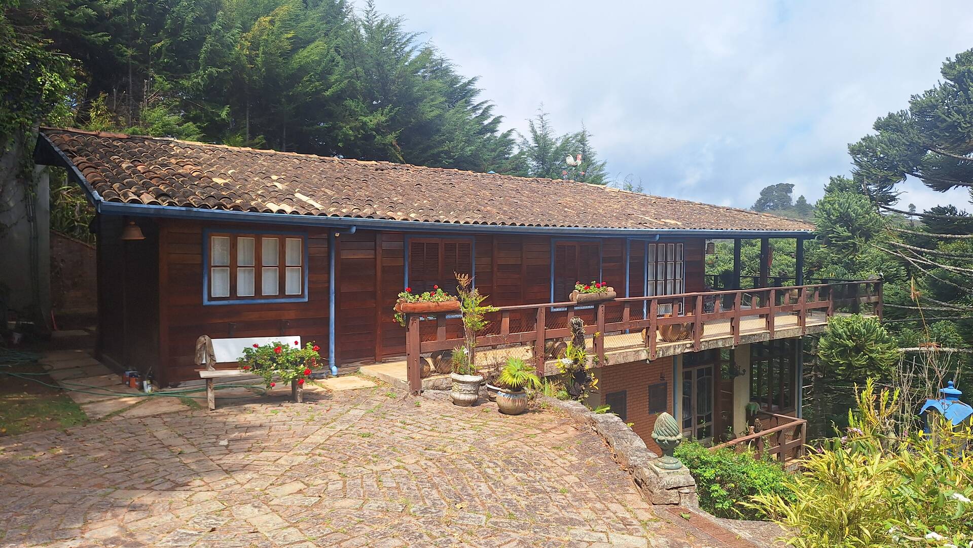 #2678 - Casa para Venda em Campos do Jordão - SP