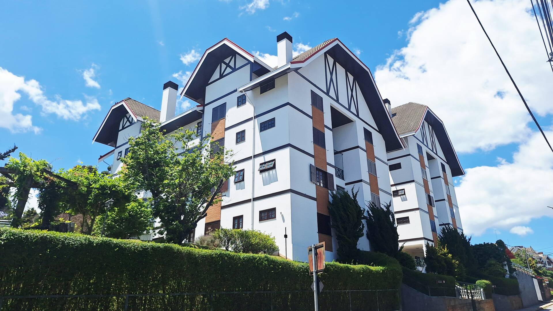 #2705 - Apartamento para Venda em Campos do Jordão - SP