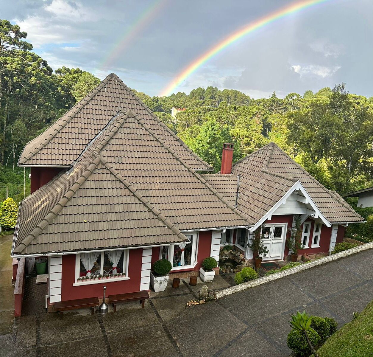 #2716 - Pousada para Venda em Campos do Jordão - SP