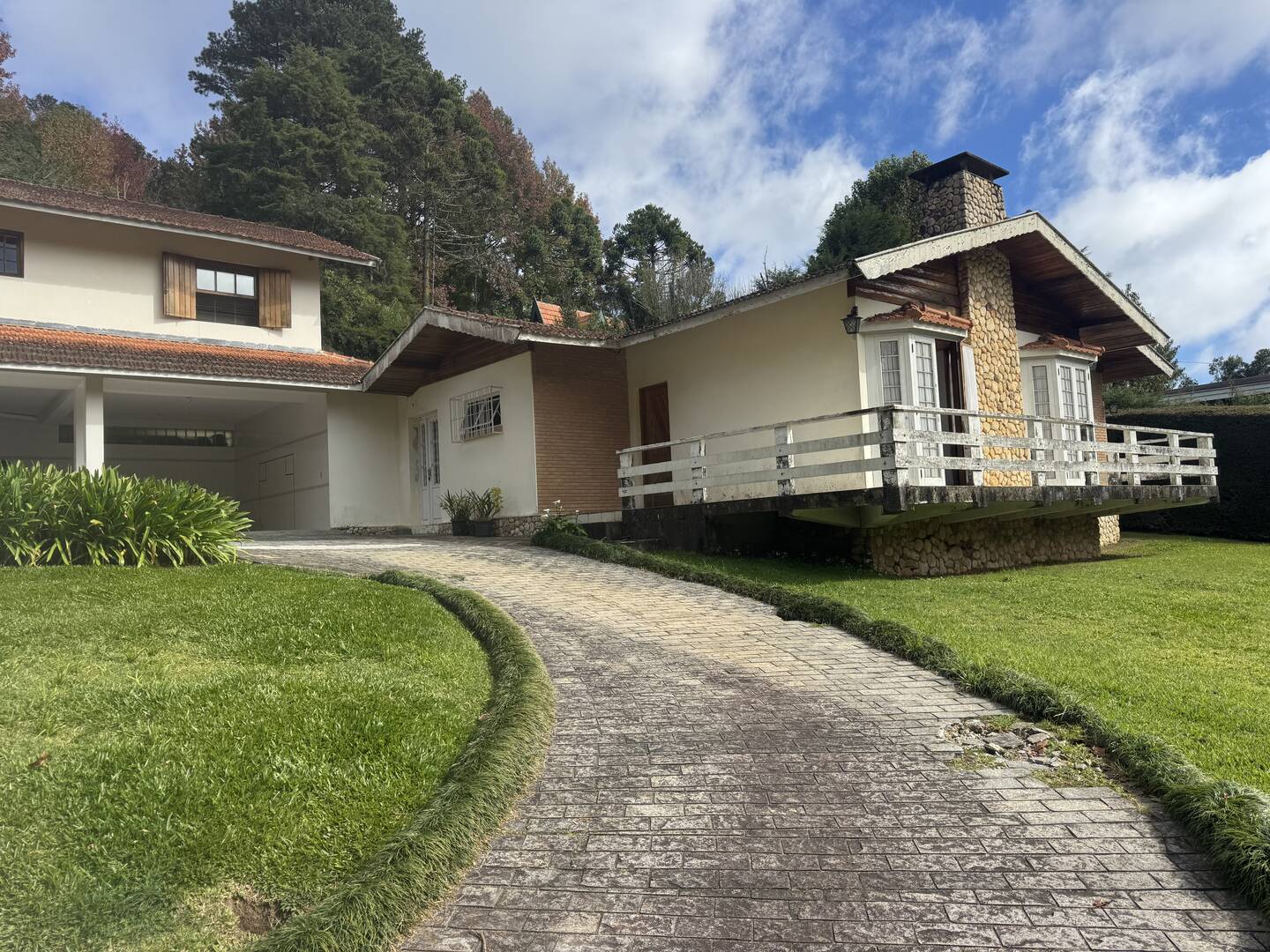 #2769 - Casa para Venda em Campos do Jordão - SP