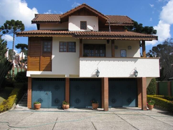 #1582 - Casa para Venda em Campos do Jordão - SP