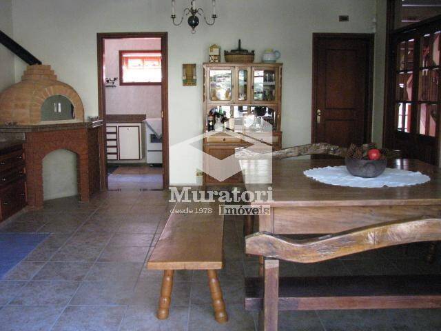 #694 - Casa em condomínio para Venda em Campos do Jordão - SP