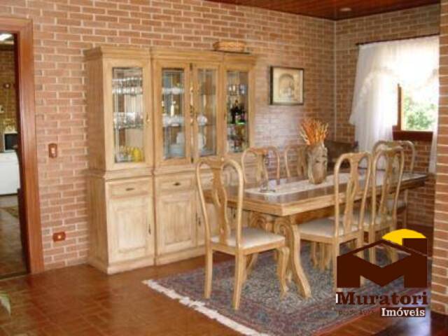 Casa para Venda em Campos do Jordão - 3