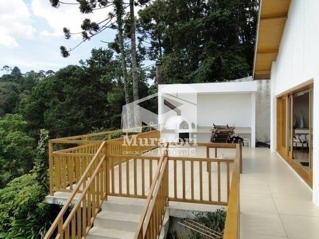 #1798 - Casa para Venda em Campos do Jordão - SP