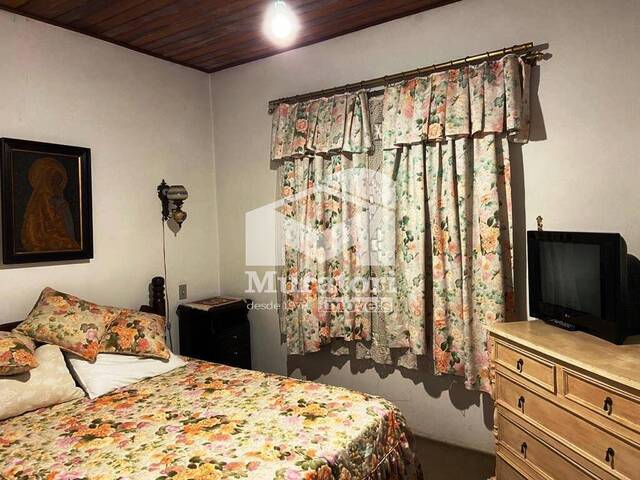 #1976 - Apartamento para Venda em Campos do Jordão - SP