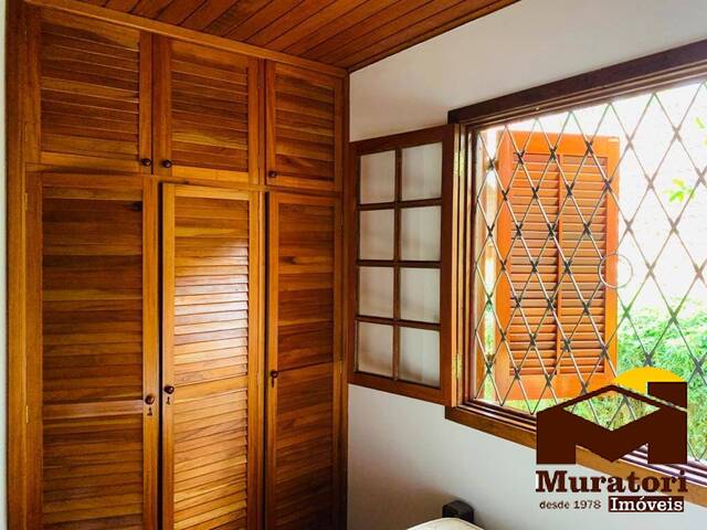 Casa para Venda em Campos do Jordão - 3