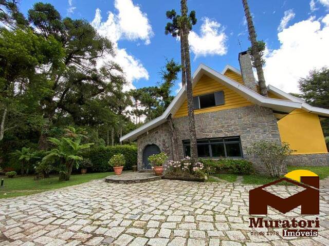 Casa para Venda em Campos do Jordão - 2