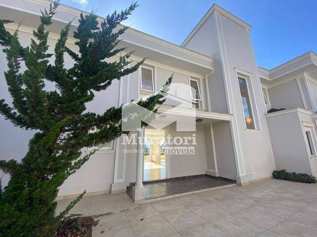 #2170 - Casa para Venda em Campos do Jordão - SP