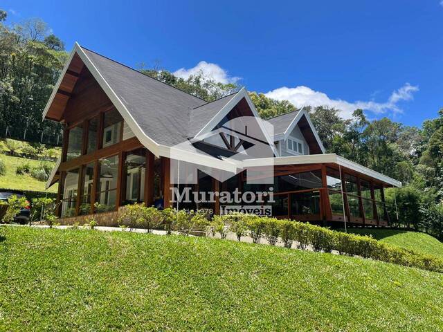 #2184 - Casa para Venda em Campos do Jordão - SP