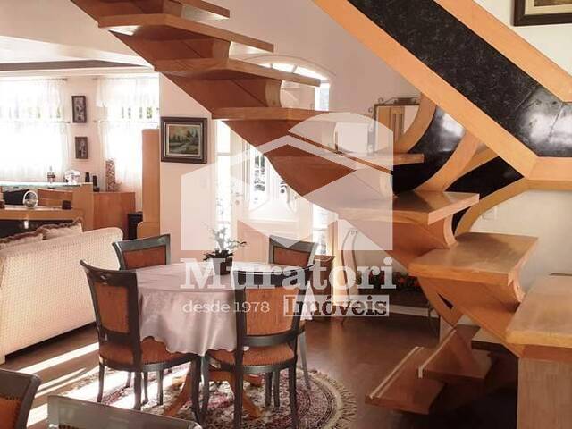 Casa para Venda em Campos do Jordão - 5