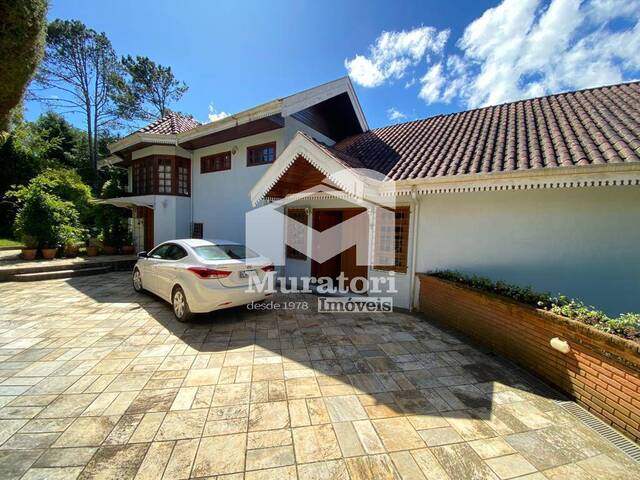 #1357 - Casa para Venda em Campos do Jordão - SP