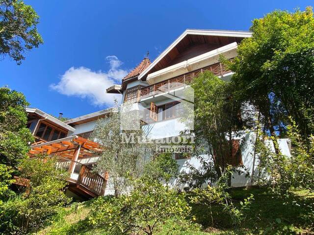#1357 - Casa para Venda em Campos do Jordão - SP