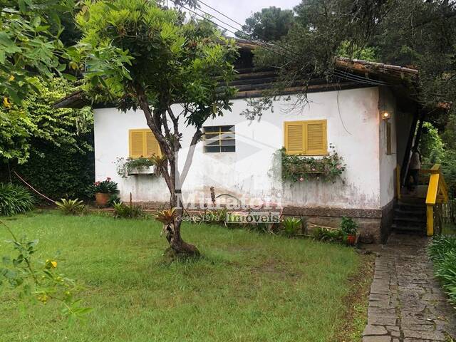#2284 - Casa para Venda em Campos do Jordão - SP