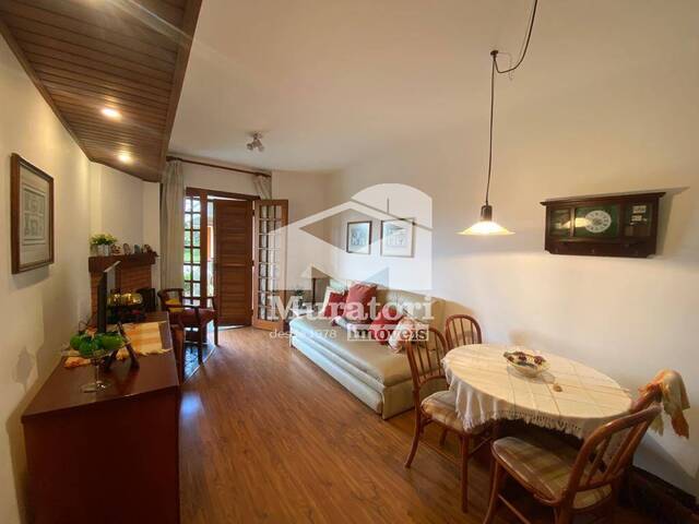 Apartamento para Venda em Campos do Jordão - 4