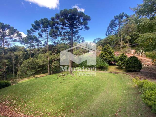 #2297 - Casa para Venda em Campos do Jordão - SP