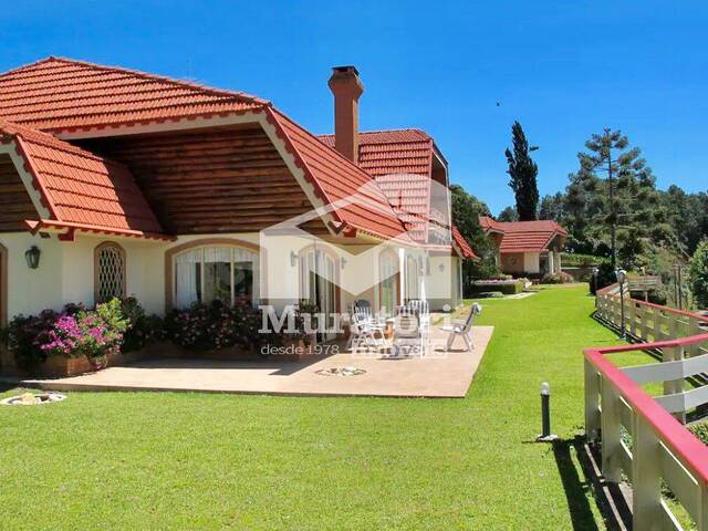 #1211 - Casa para Venda em Campos do Jordão - SP