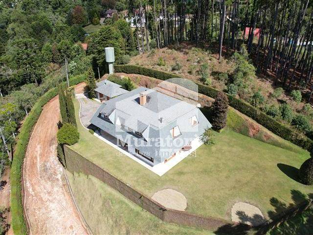 Casa para Venda em Campos do Jordão - 4