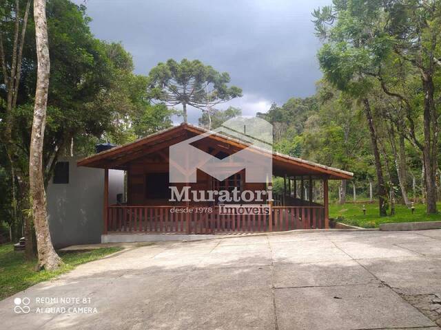 Casa para Venda em Campos do Jordão - 3