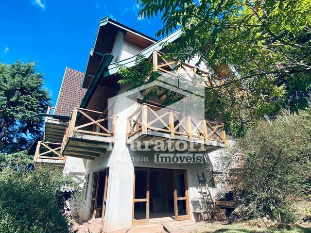 #2477 - Casa para Venda em Campos do Jordão - SP