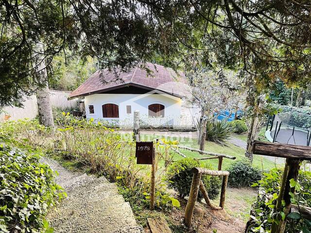 #2506 - Casa para Venda em Campos do Jordão - SP