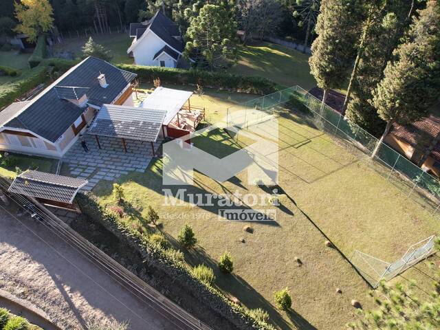 Casa para Venda em Campos do Jordão - 4