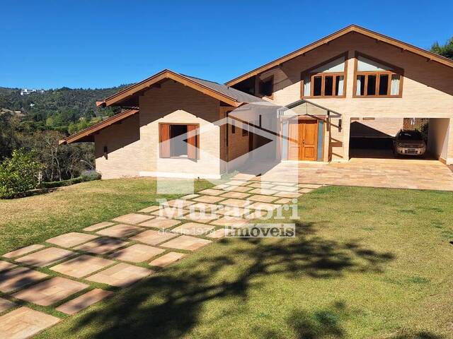 #2452 - Casa para Venda em Campos do Jordão - SP