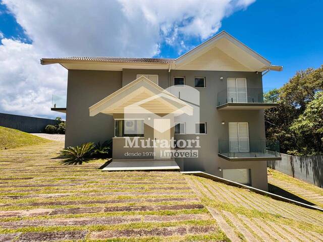 Casa para Venda em Campos do Jordão - 4