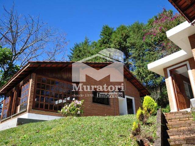 #2594 - Casa para Venda em Campos do Jordão - SP