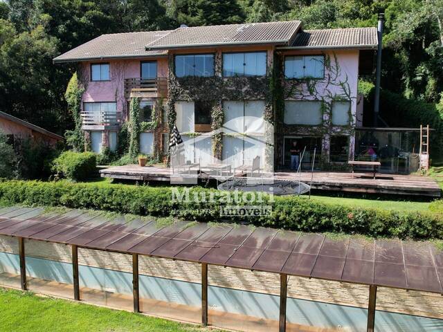 Casa para Venda em Campos do Jordão - 4