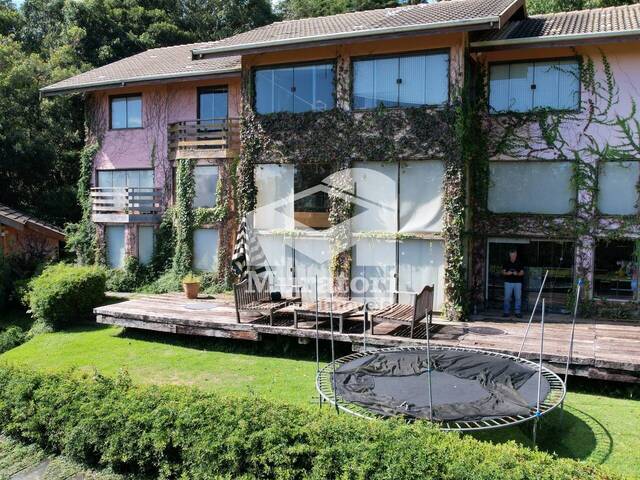 #2606 - Casa para Venda em Campos do Jordão - SP