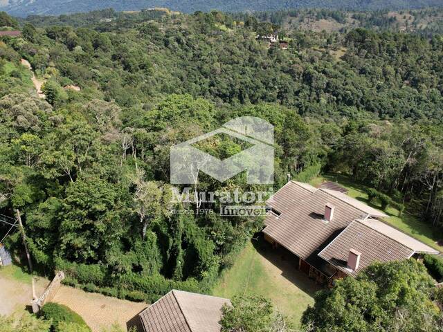 Casa para Venda em Campos do Jordão - 5