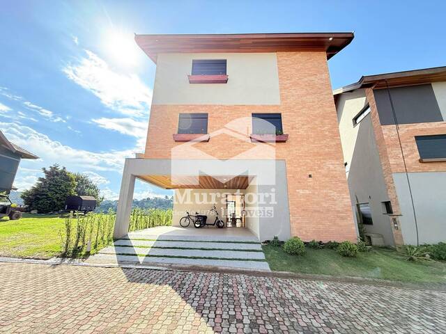 #2612 - Casa em condomínio para Venda em Campos do Jordão - SP