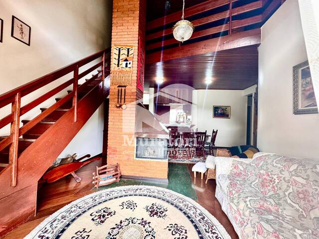 Apartamento para Venda em Campos do Jordão - 4