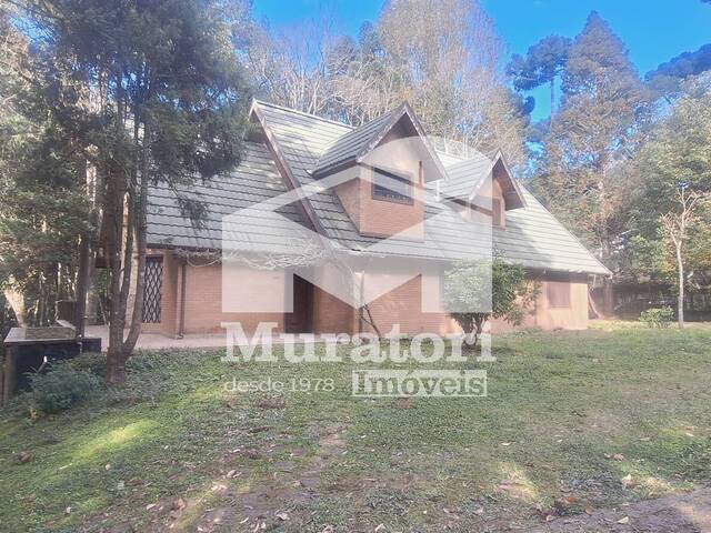 #2635 - Casa para Venda em Campos do Jordão - SP