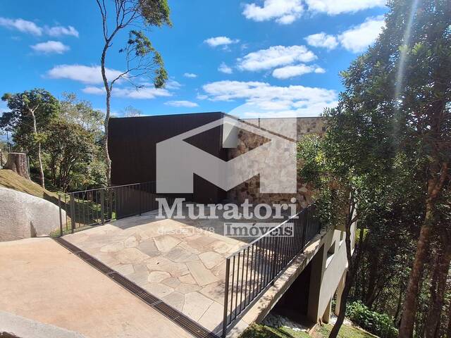 #2641 - Casa para Venda em Campos do Jordão - SP