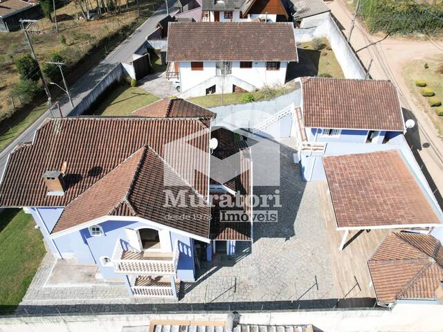 Casa para Venda em Campos do Jordão - 4